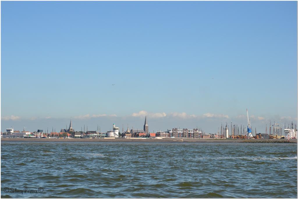 Villa De Grote Sluis Harlingen Esterno foto
